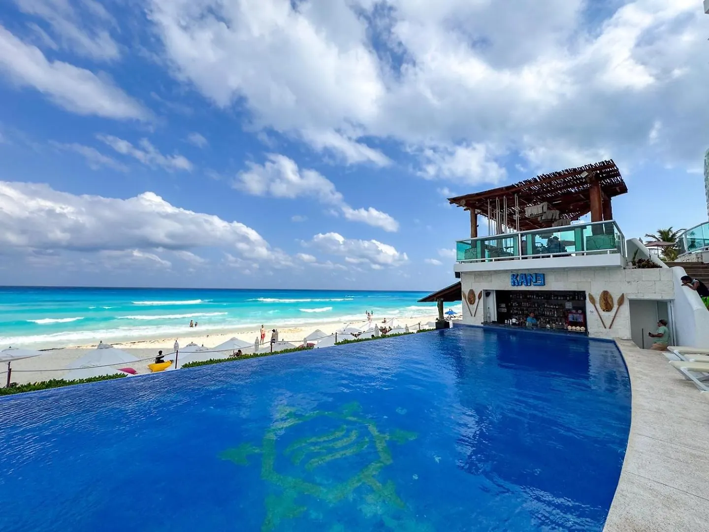 アパート Apt With Balcony, Beach Access & Comfort, Pool カンクン メキシコ