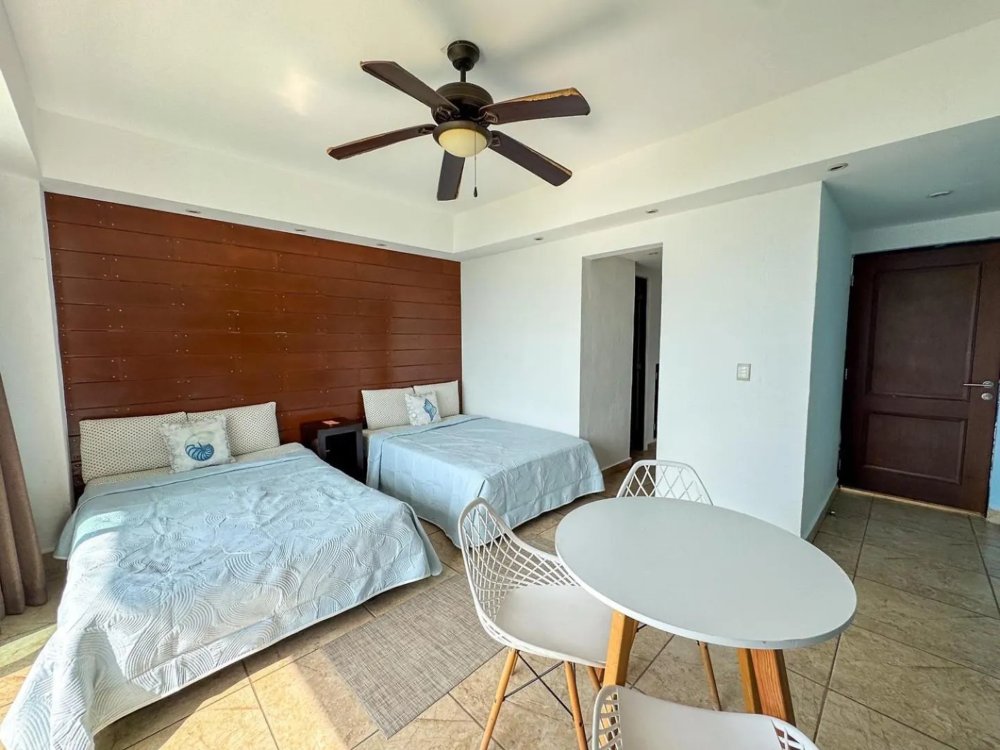 Apt With Balcony, Beach Access & Comfort, Pool カンクン