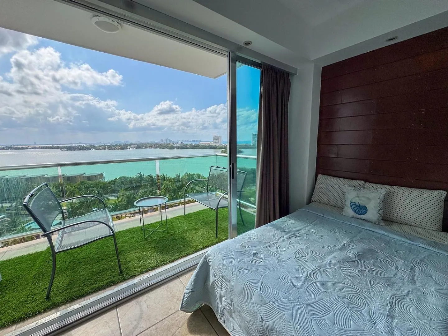 Apt With Balcony, Beach Access & Comfort, Pool カンクン 0*,  メキシコ